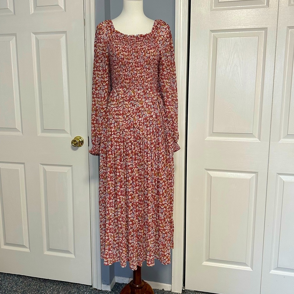 Hayden Floral Long Sleeve midi Dress